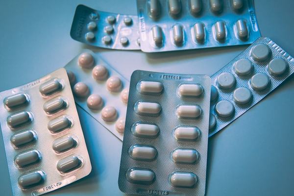 The Ultimate Guide to Natural Health Supplements